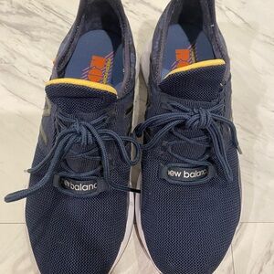 New Balance Men's Navy Sneakers